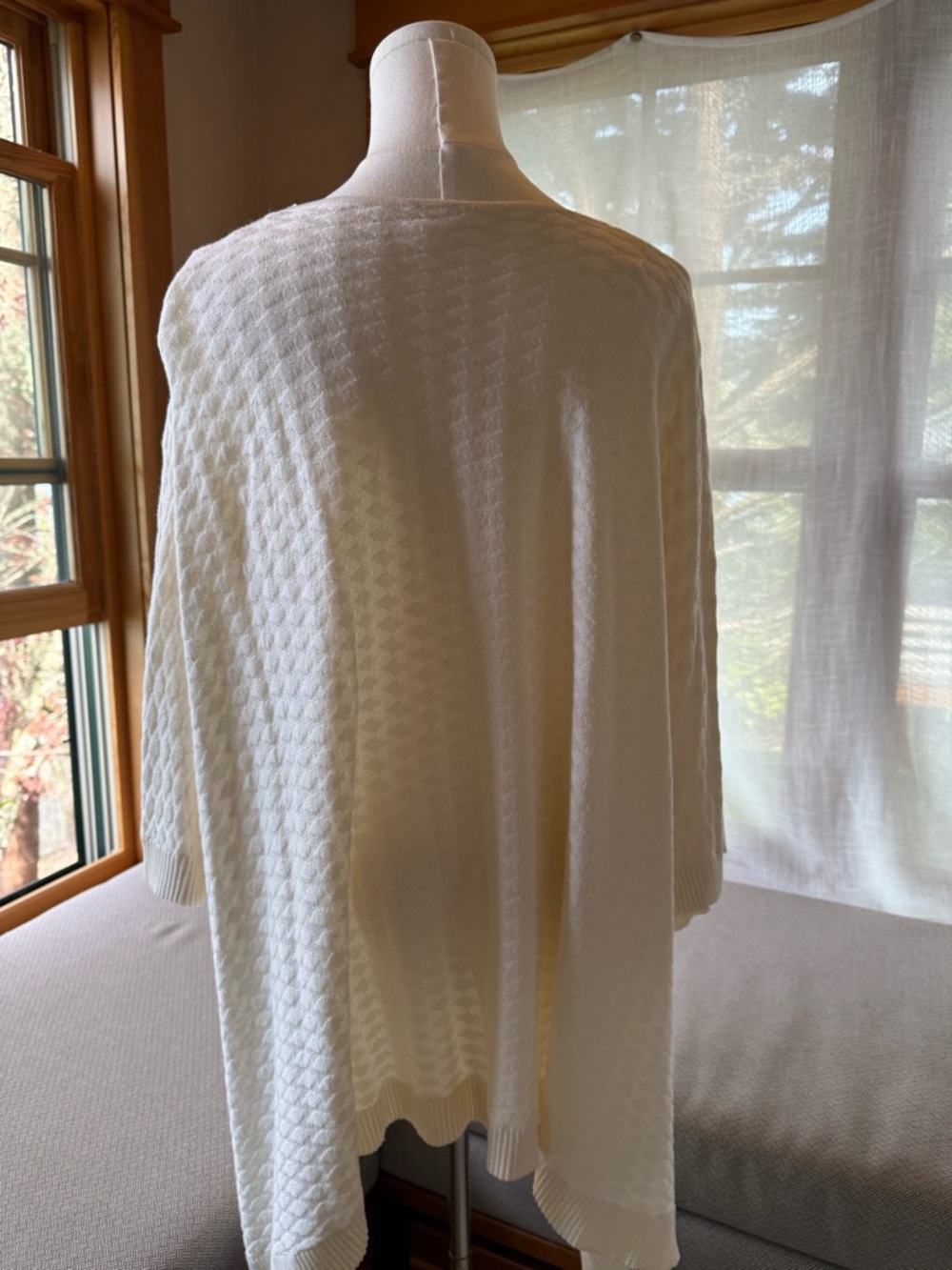 lululemon athletica Cream Textured Knit Poncho